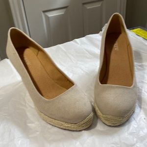 Never worn J.Crew wedge 8 1/5 Shoes